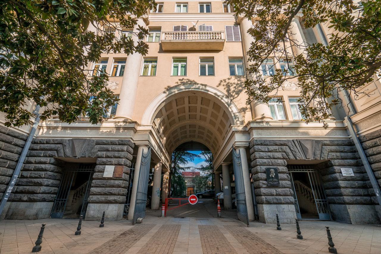 Luxury Apartments On Central Avenue Tbilisi Buitenkant foto
